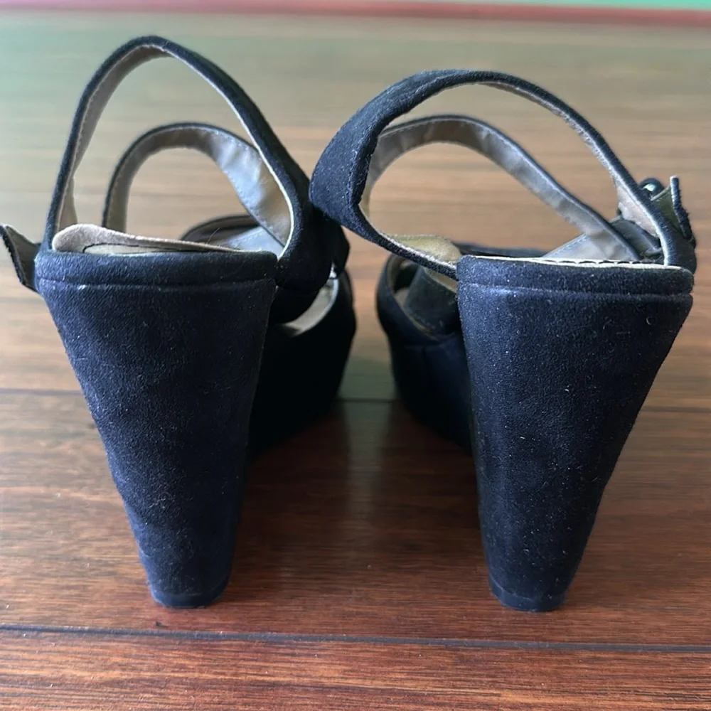 👡👡EUC American Rag Cie Centurion Style Open Toe Wedge Shoes👡👡